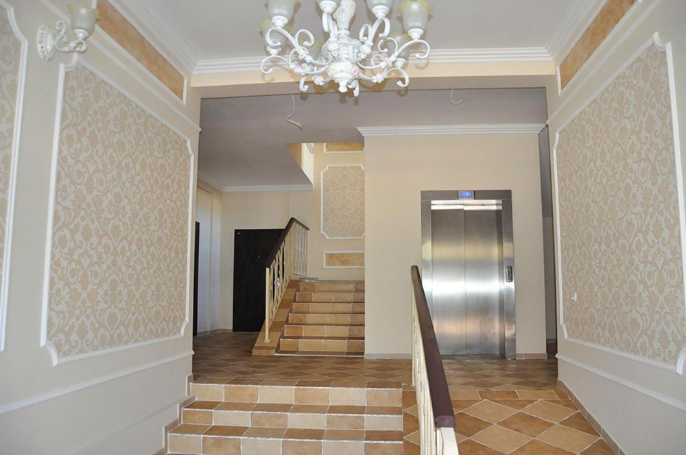 Luxury Emerald Apartments Irpin Esterno foto